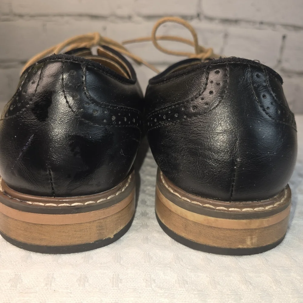 MADDEN MENS ALK CAP TOE OXFORD BLACK ORTHOLITE DRESS SHOE SIZE 10 EUC0.